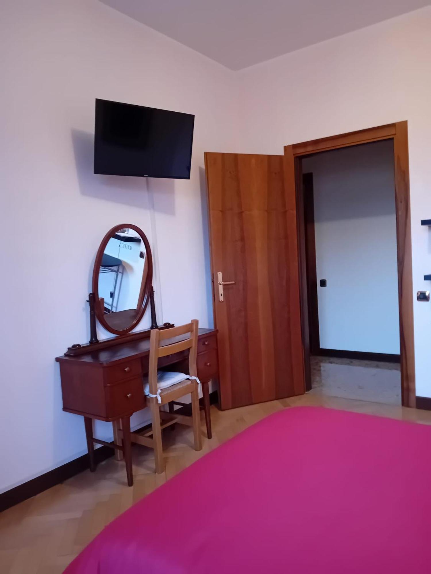 B&B Califano- 2 Leoni 维罗纳 外观 照片